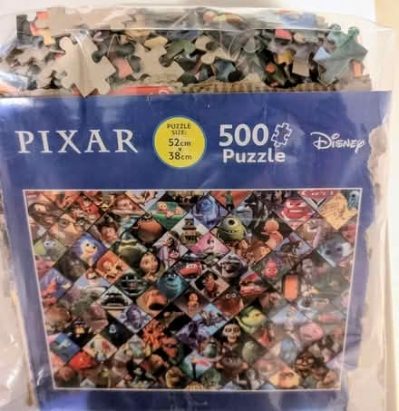 Photo of free Puzzle Disney Pixar 500 piece (Weybridge) #1