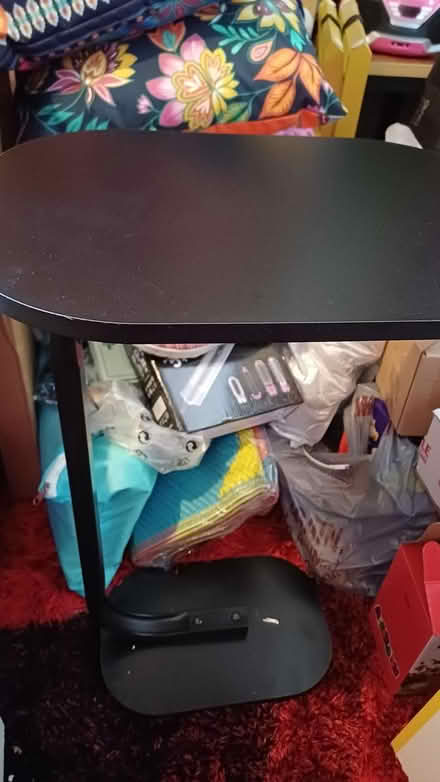 Photo of free Good settee (Chineham RG24) #4