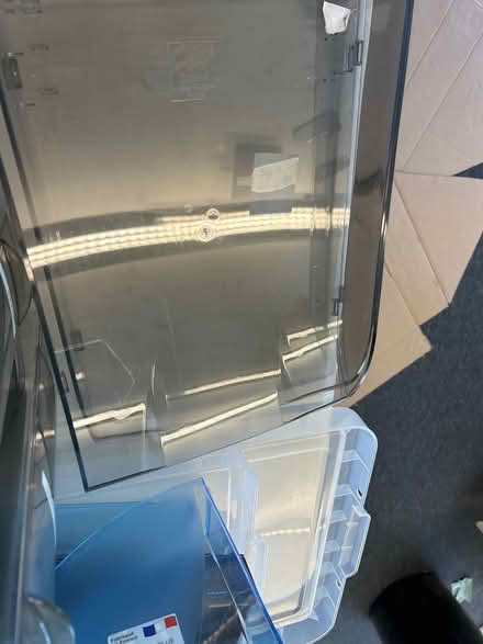 Photo of free desk organisers for paperwork (W2 2ET) #2