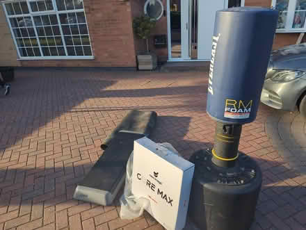 Photo of free Punch bag and exercise bits (Le97fb) #1