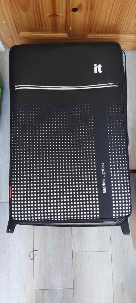 Photo of free Suitcase almost like new (N15 3LU) #1