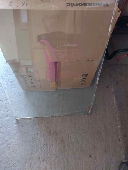 Photo of free Piece of glass (Alresford CO7) #1