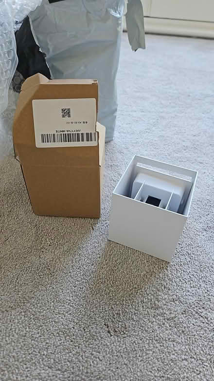 Photo of free White wall lights x4 (SE15) #4