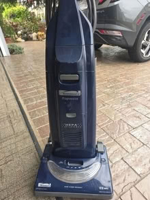 Photo of free working vacuum cleaner #1