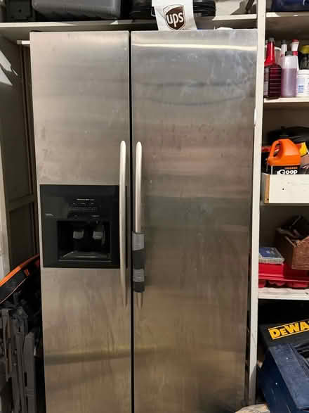 Photo of free Stainless steel fridge/freezer (Lincoln park) #1