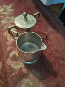 Photo of free silver-plated creamer and sugarer #1