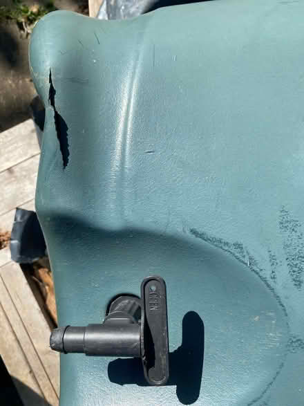 Photo of free Water butt needs repair (Far cotton, NN4) #2