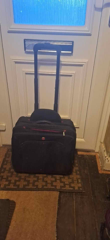 Photo of free Laptop bag / electronics suitcase (Croydon CR2) #2