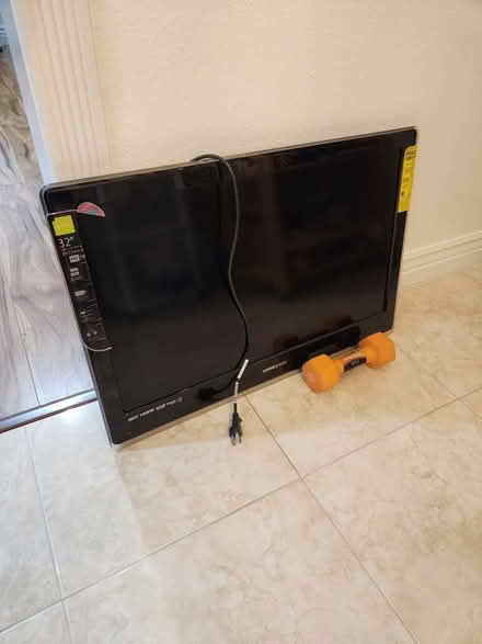 Photo of free 32 Inch TV (Garden Grove) #1