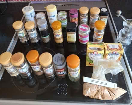 Photo of free Herbs and spices (Hanworth TW13) #1