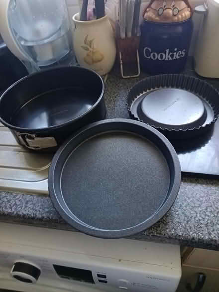 Photo of free Cake Tins (St Nicholas SG1) #1