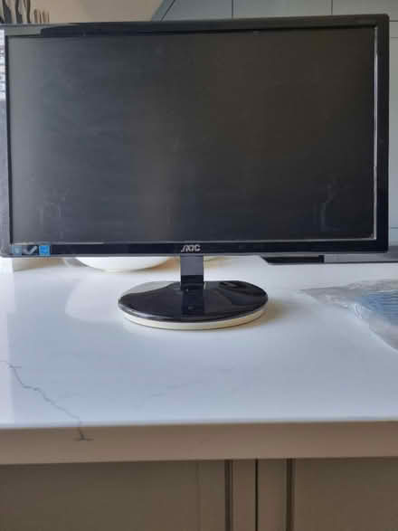 Photo of free AOC flat screen computer monitor (Near Lowther Gardens FY8) #1