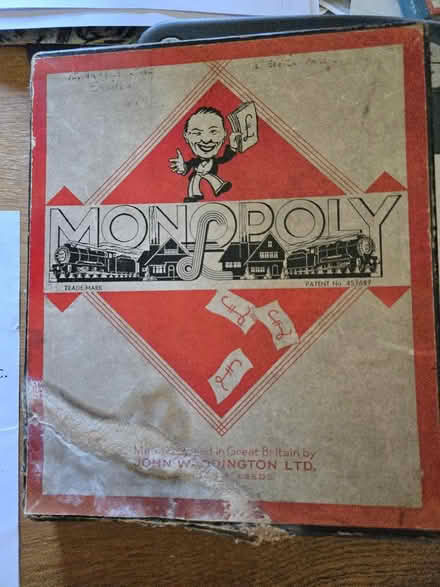 Photo of free Vintage Monopoly set 1940's (Aldrington BN3) #1