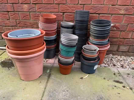 Photo of free Plant Pots (Cheslyn Hay WS6) #1
