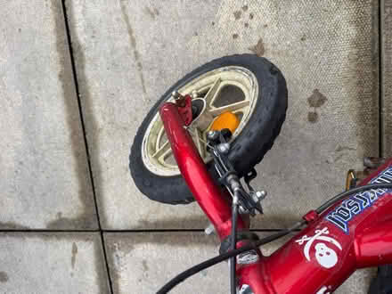 Photo of free Kids bicycle with stabiliser #2 (CR8) #4