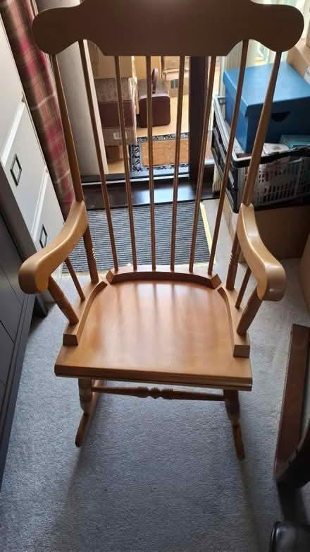 Photo of free Rocking Chair READ FULL DESCRIPTION (Mansfield NG19) #1