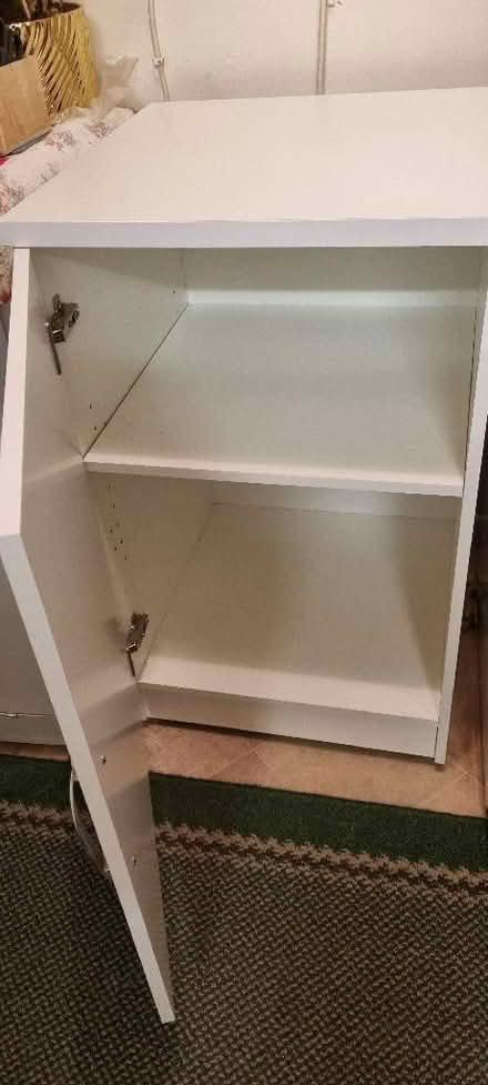 Photo of free White cupboard (Portchester PO16) #2