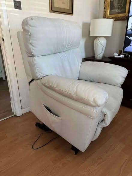 Photo of free Recliner/Riser Armachair (Inchinnan PA8) #1