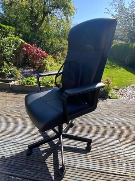 Photo of free Black office chair (M33) #1