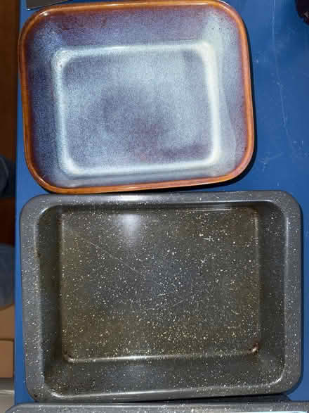 Photo of free Non stick roasting trays (Hackney E9) #2