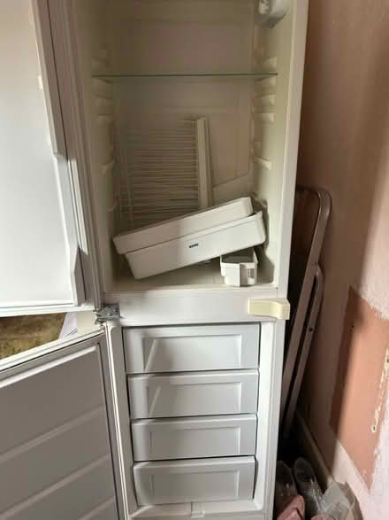Photo of free Fridge Freezer (North London) #1