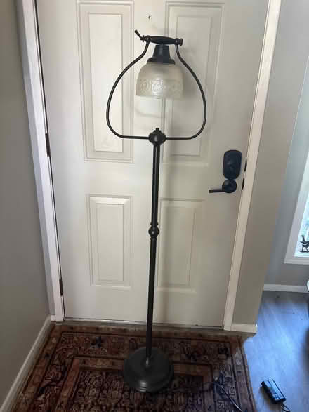 Photo of free Floor lamp (High st and brookdale ave.) #1