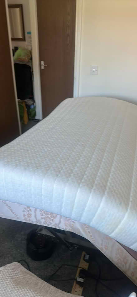 Photo of free Adjustable double bed (Hythe near Southampton SO45) #1