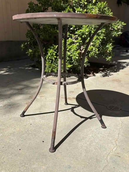 Photo of free Patio table (Near Cheviot Hills) #4