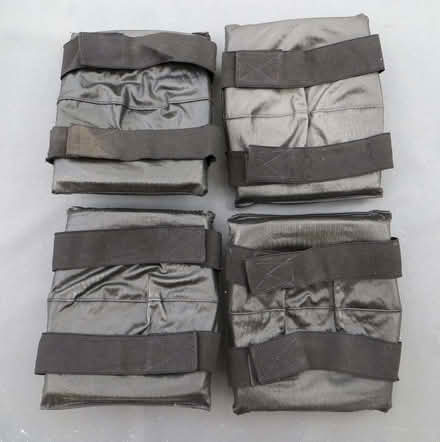 Photo of free 4 knee pads elasticated ~ gu16 frimley (Frimley Green GU16) #1