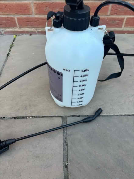 Photo of free Pump sprayer (Comberton DY10) #1