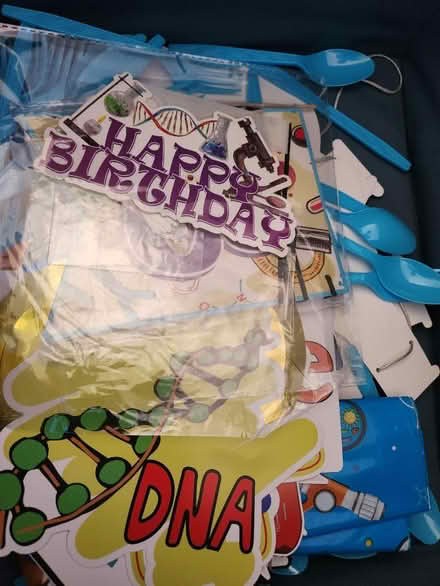 Photo of free Science party banners (OX14 (Caldecott)) #1