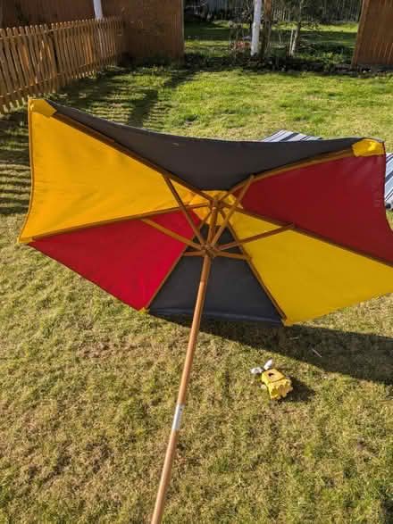 Photo of free Small Parasol (L37) #1