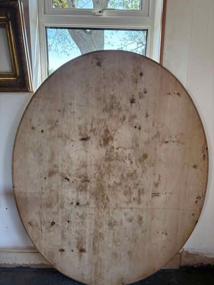 Photo of free Kitchen table (Exton EX3 0PW) #2