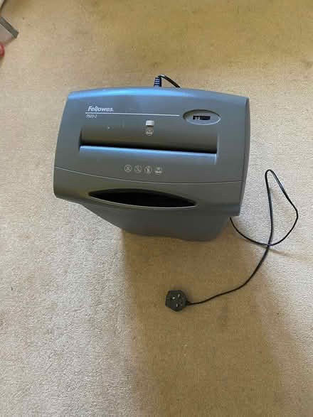 Photo of free Working paper shredder (Woodley, Reading RG5) #1