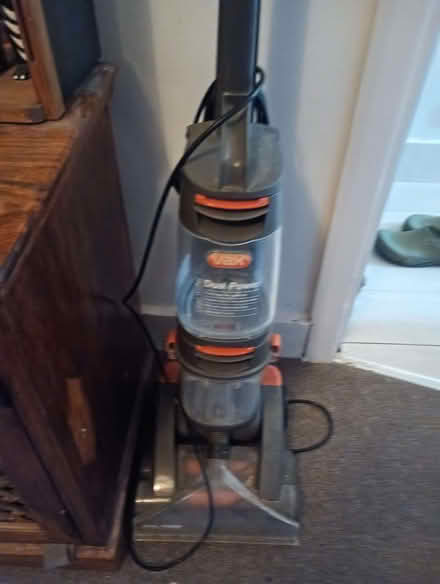 Photo of free Vax carpet cleaner (South Norwood SE25) #2