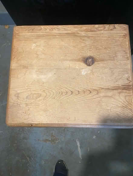 Photo of free Small pine bedside/side table (Jordanhill G14) #3