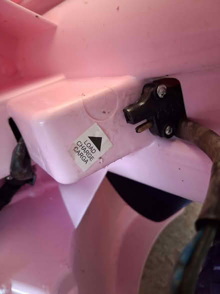 Photo of 6v charger for kids quad. (Hay Mills B25) #1