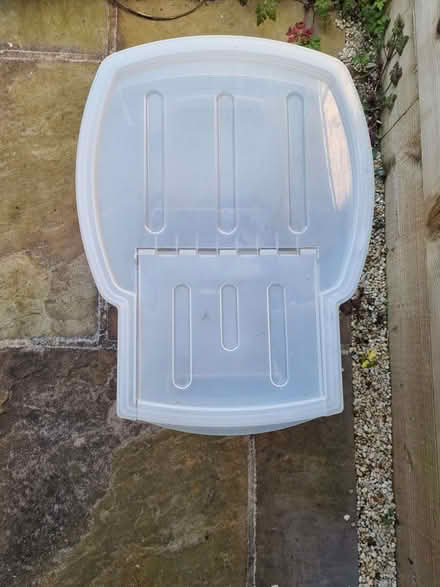 Photo of free Plastic recycling box (Stroud GL5) #2
