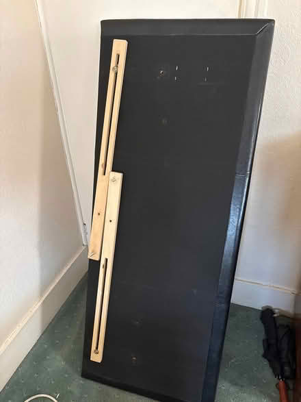 Photo of free faux leather double headboard (Whitton TW3) #2