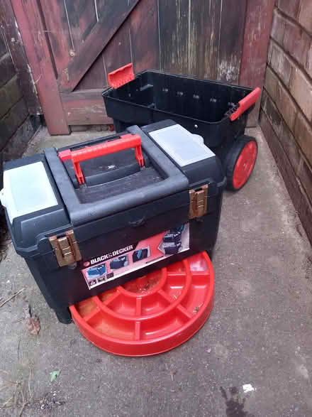 Photo of free storage box (DE72) #2