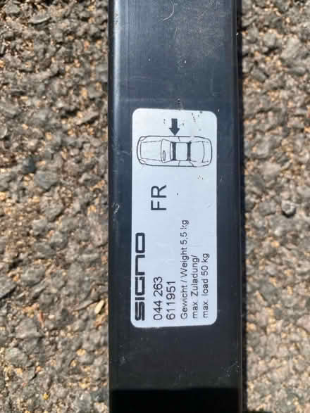 Photo of free Roof bars - 1pair (Chineham RG24) #3