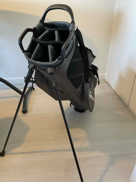 Photo of free TaylorMade golf stand bag (Loughton) #3