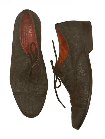 Photo of free Toms Woman’s Shoes (Brooklyn Storage) #1