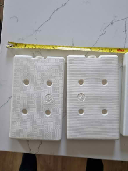 Photo of free 4 freezable ice blocks for cool box (Near Lowther Gardens FY8) #2