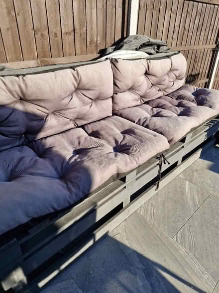 Photo of free Garden sofa (Lu4) #3