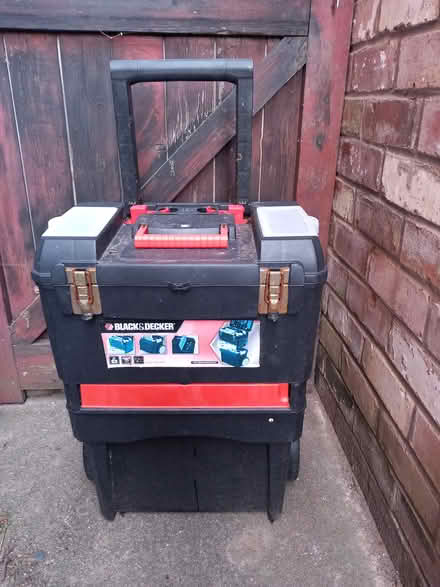 Photo of free storage box (DE72) #1