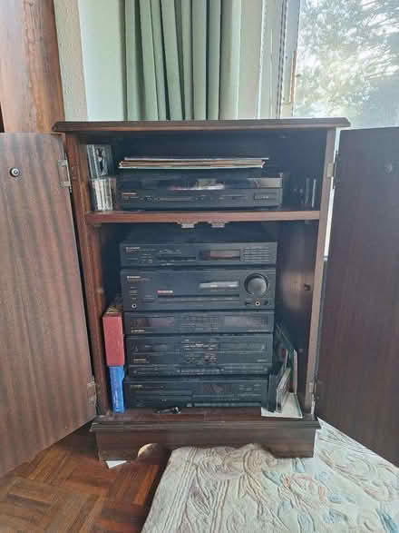 Photo of free Hi Fi Cabinet (Westcliff-on-sea SS0) #2