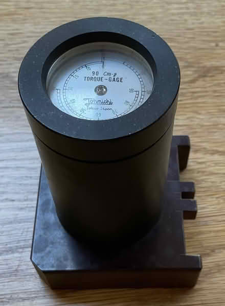 Photo of free A dial torque gauge ?for Super 8 cameras (Lodge Moor S10) #1