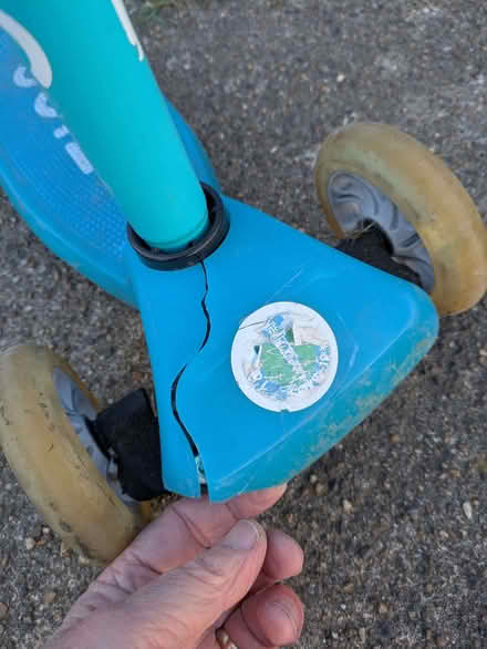 Photo of free Zinc Micro Scooter (Lower Morden SM4) #2
