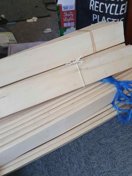 Photo of free King size wood bedframe Cargo Shop (Kelvedon CO5) #4